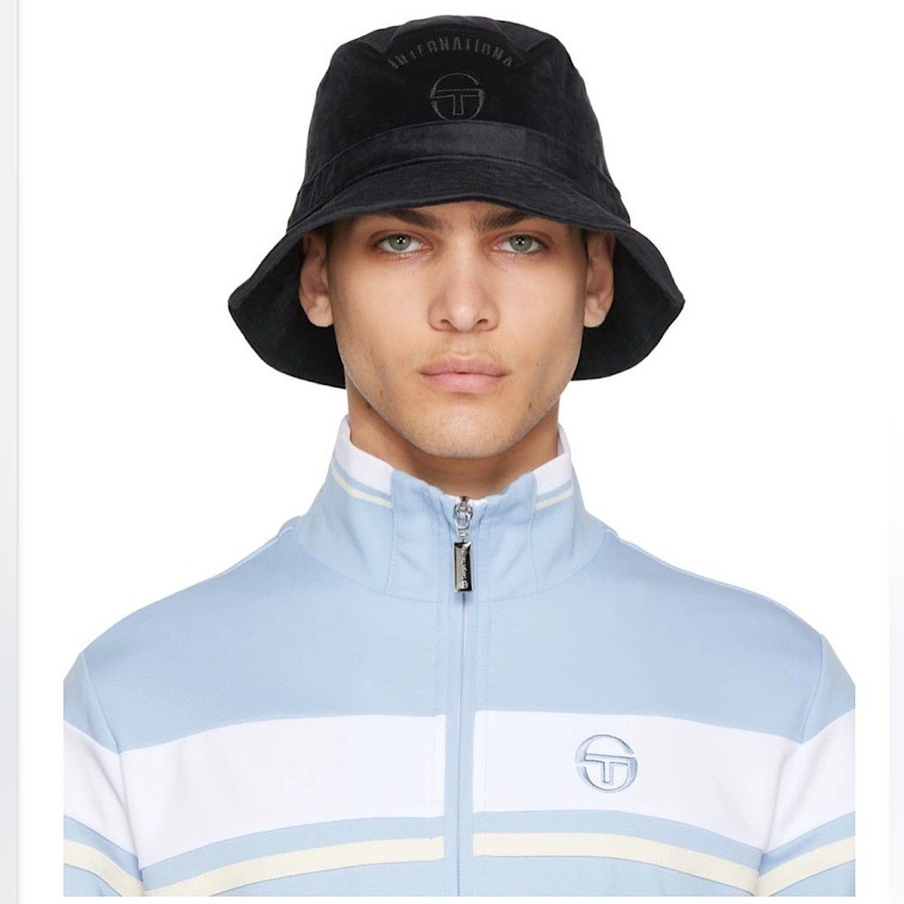 Sergio Tacchini Bucket Hat Black Velour Sovana Retro Tennis Festival NWT